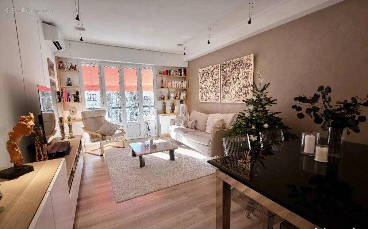 Appartement à NICE