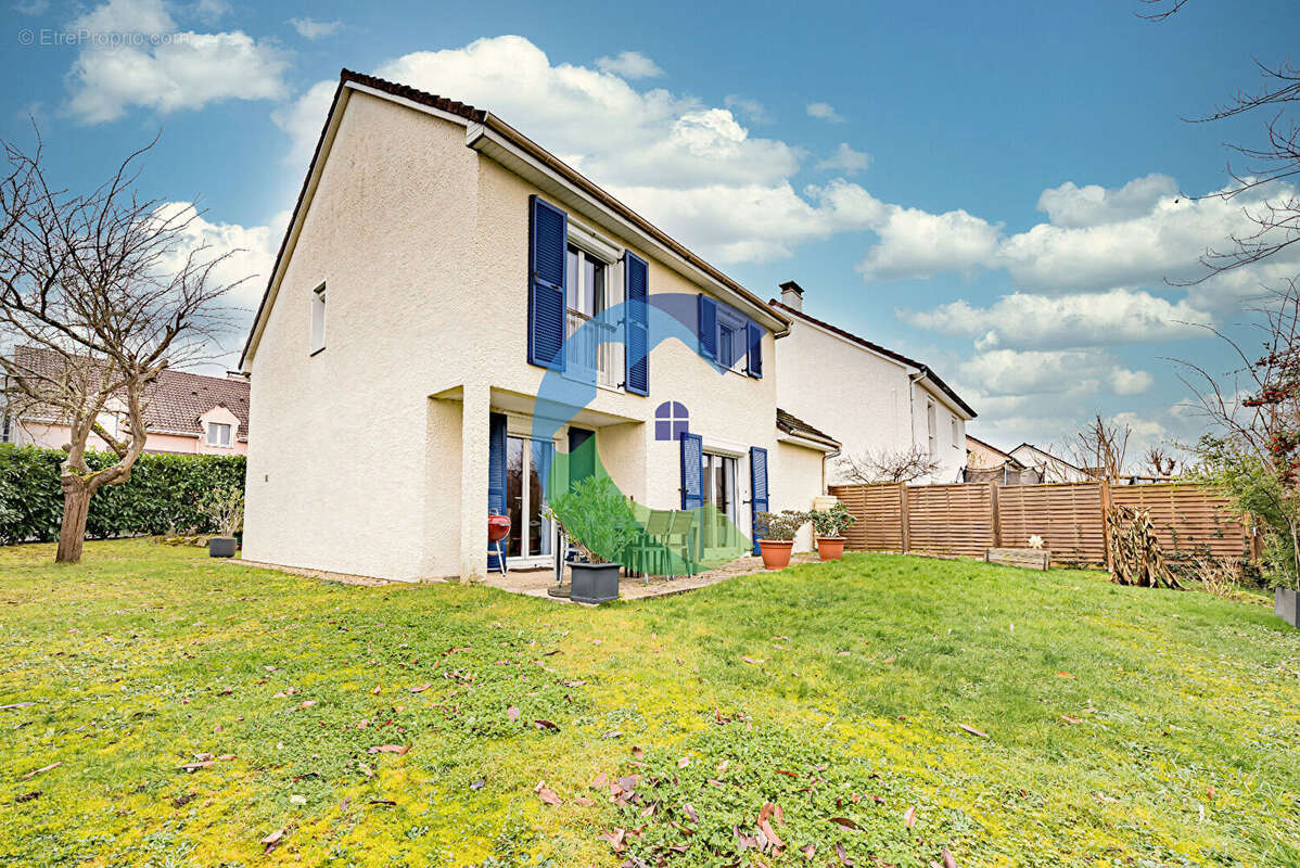 Maison à EPINAY-SUR-ORGE