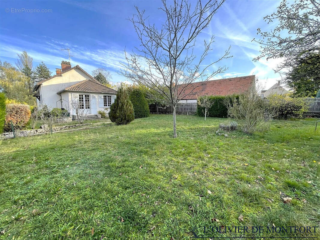 Maison à MONTFORT-L&#039;AMAURY