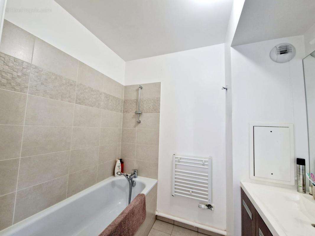 Appartement à LOUVRES