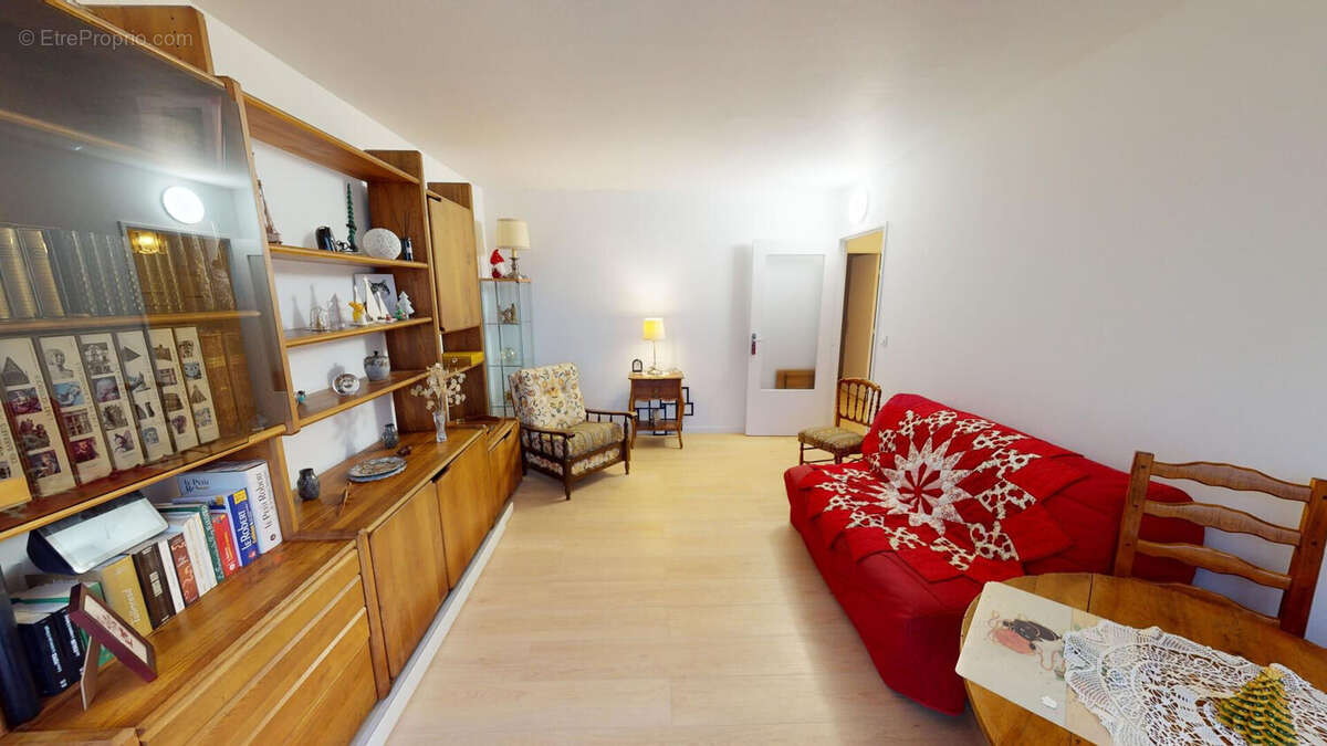 Appartement à IVRY-SUR-SEINE