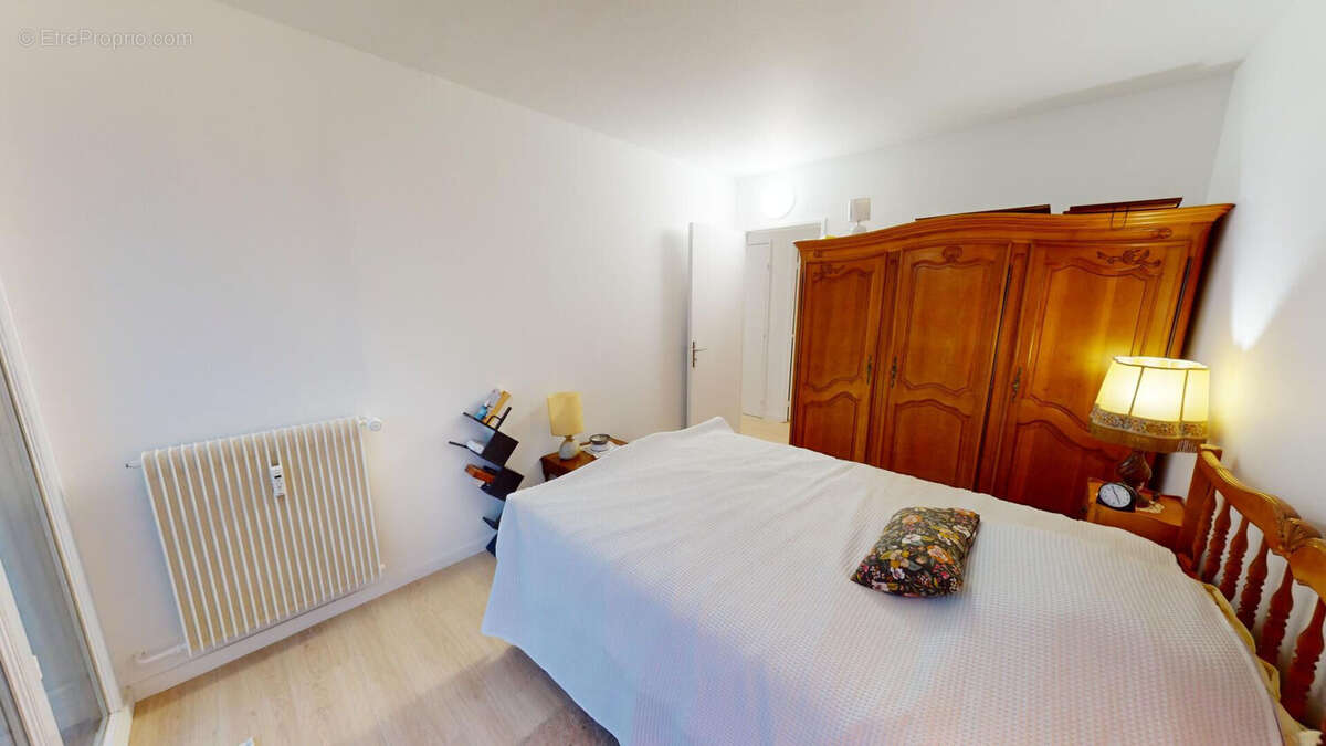 Appartement à IVRY-SUR-SEINE