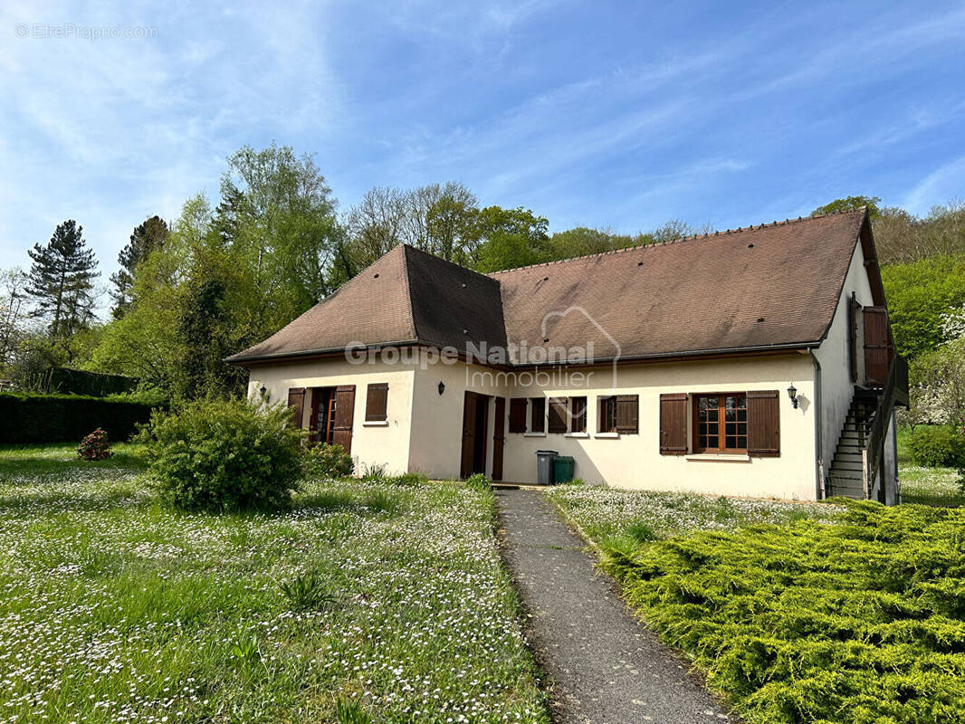 Maison à PIERREFONDS