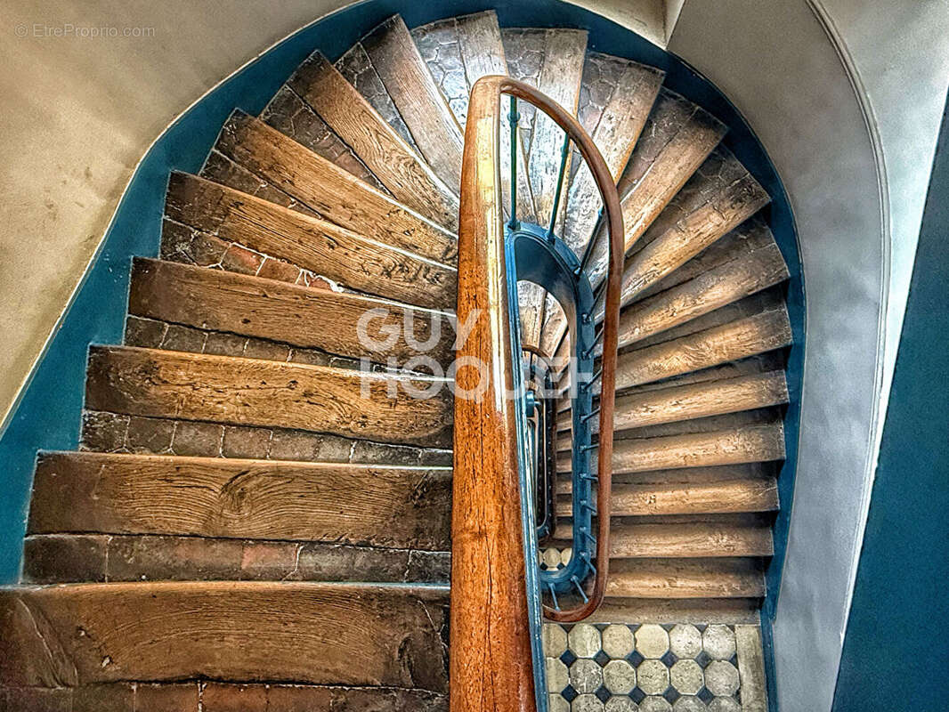 Appartement à VERSAILLES