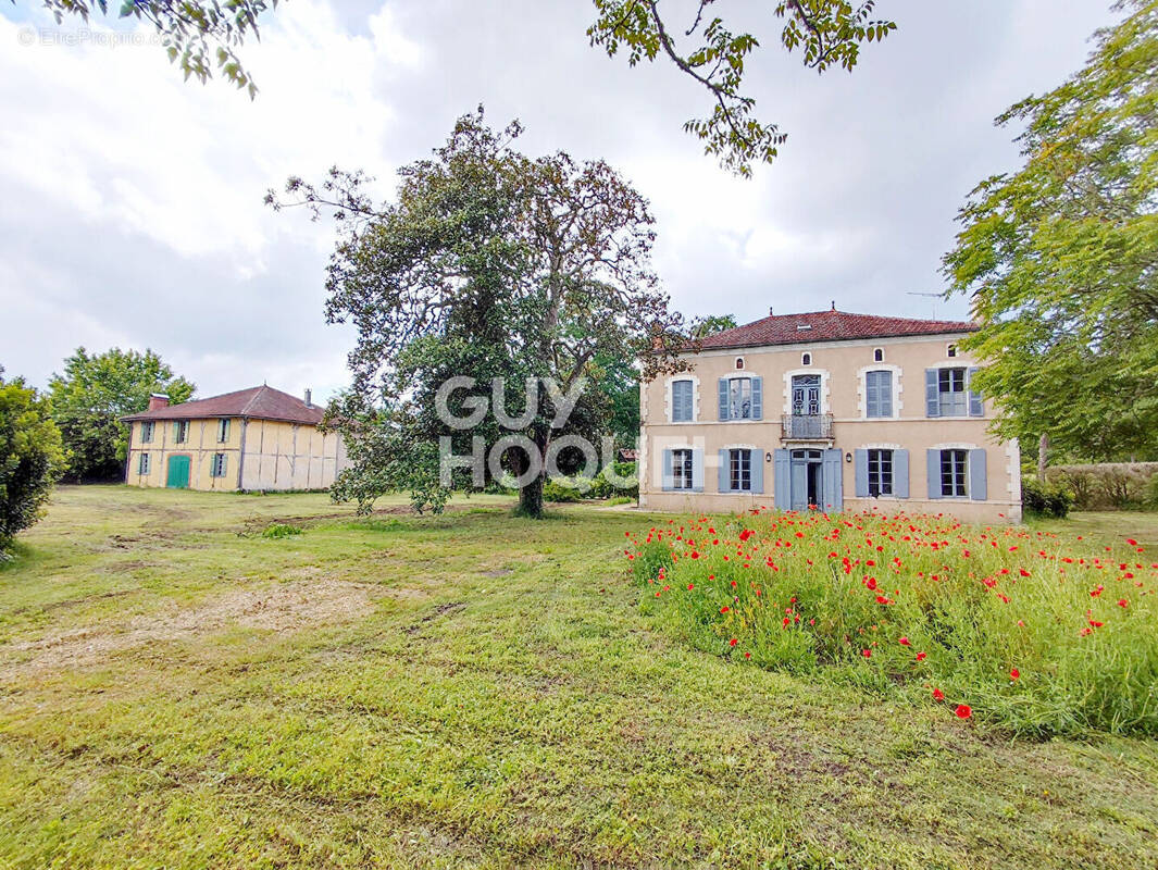 Maison à RION-DES-LANDES