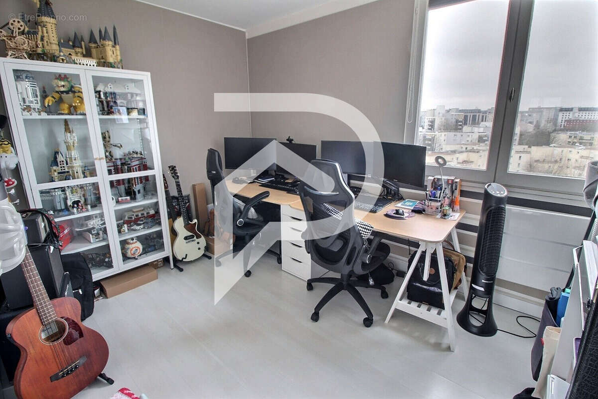 Appartement à MONTIGNY-LE-BRETONNEUX