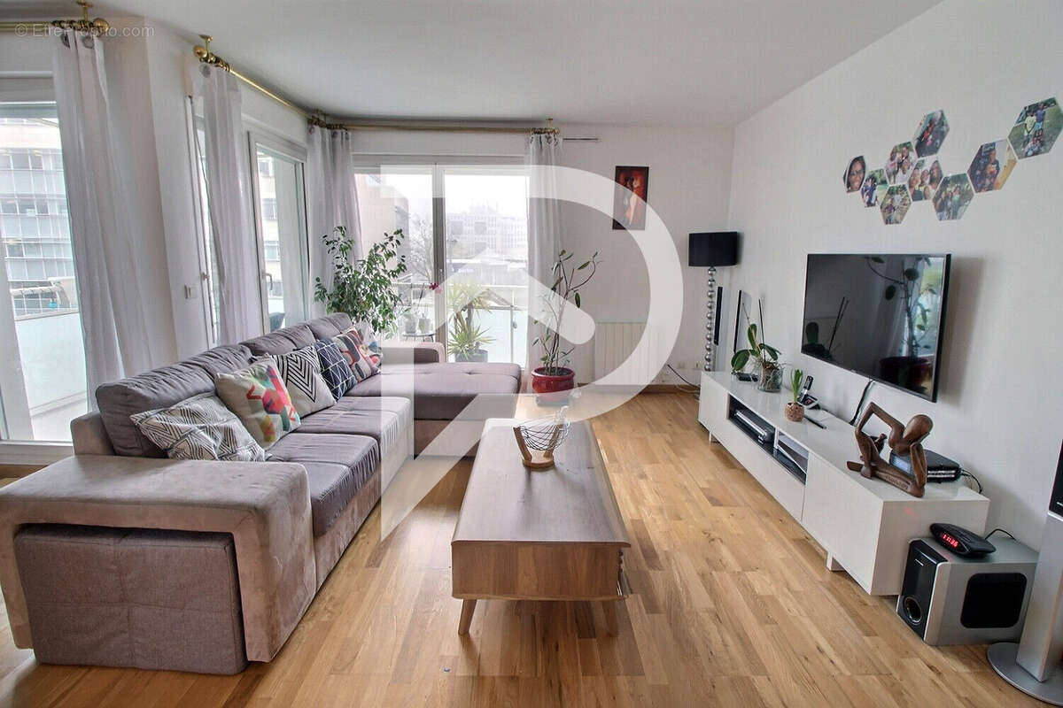 Appartement à MONTIGNY-LE-BRETONNEUX