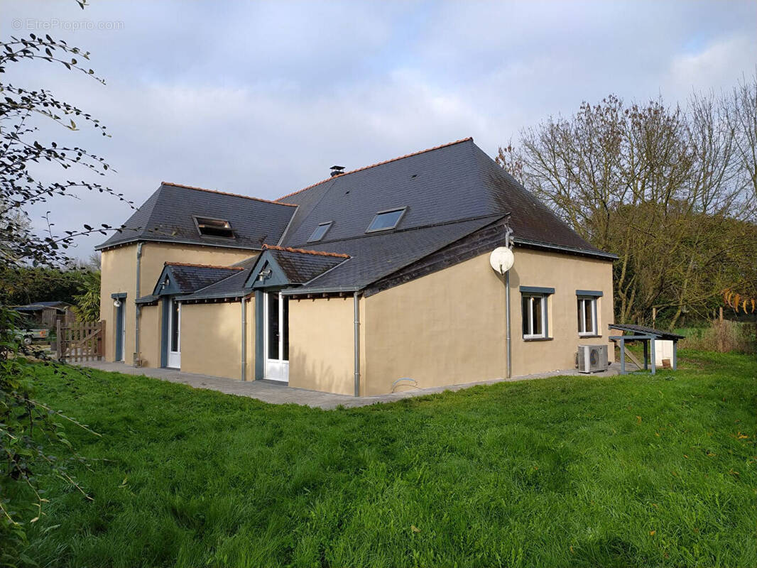 Maison à LOUVAINES