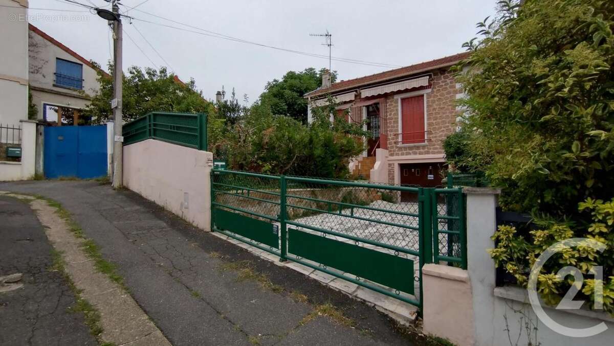 Maison à FONTENAY-SOUS-BOIS