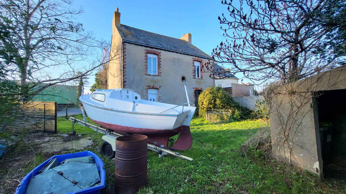 Maison à TRIGNAC