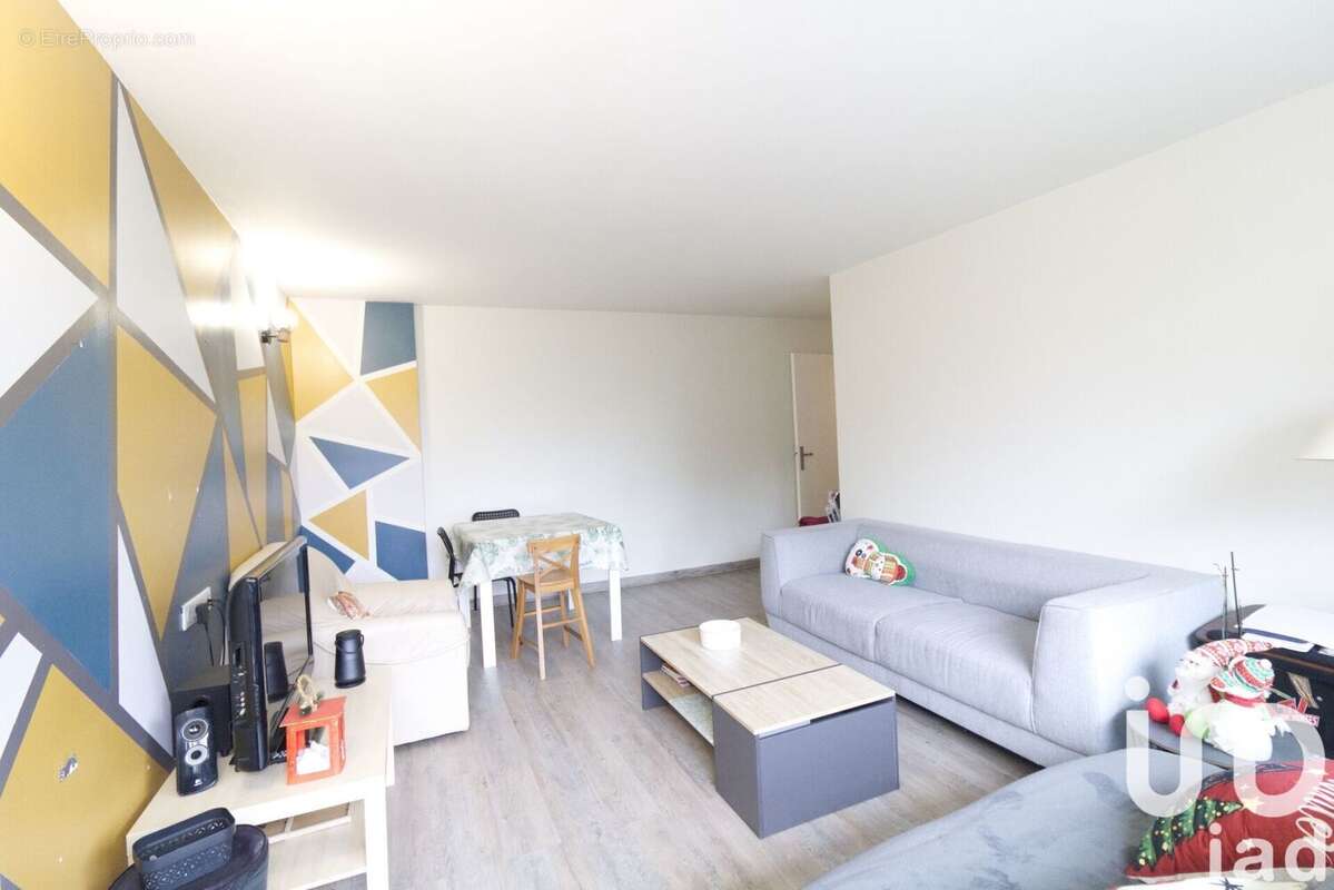 Photo 2 - Appartement à GONESSE