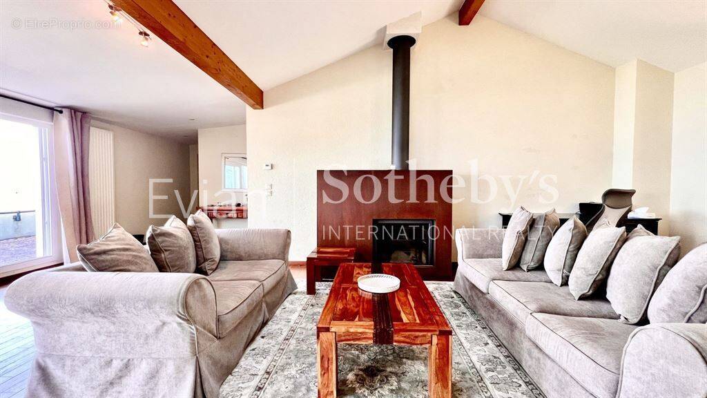 Appartement à EVIAN-LES-BAINS