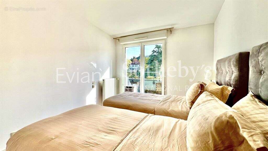 Appartement à EVIAN-LES-BAINS