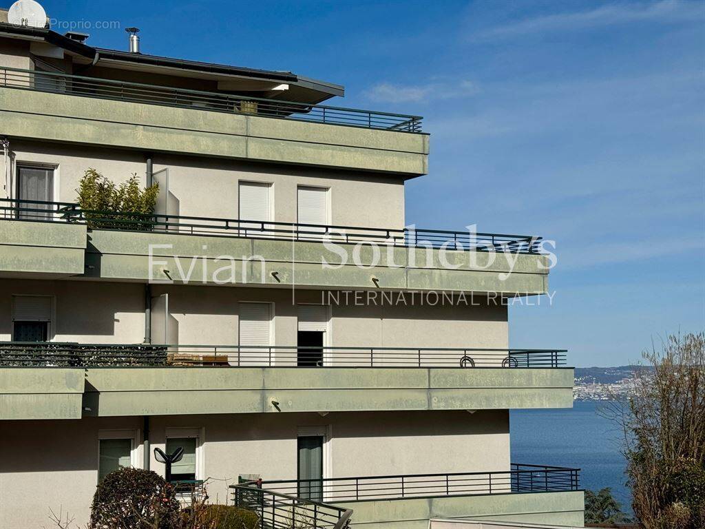 Appartement à EVIAN-LES-BAINS