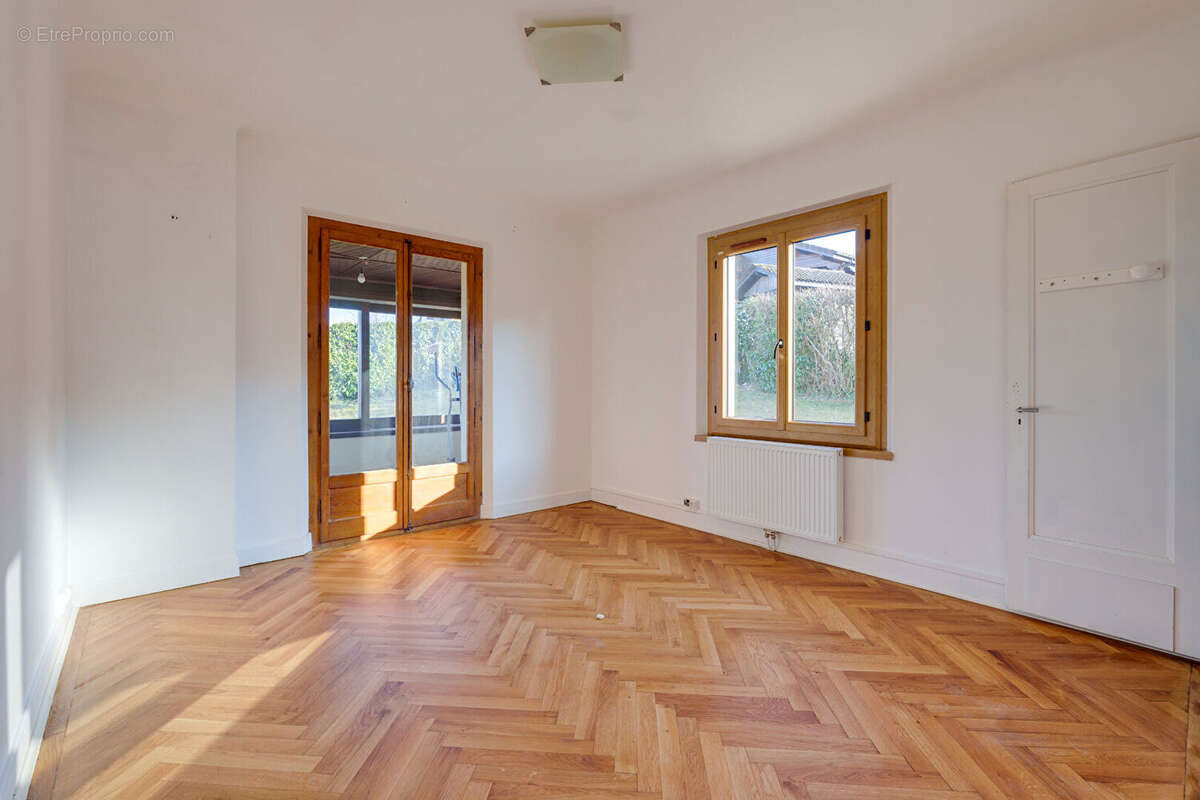 Appartement à NEUVECELLE