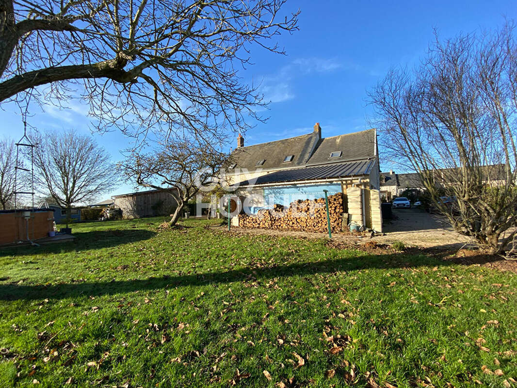 Maison à OUZOUER-LE-MARCHE