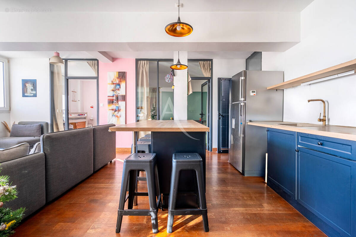 Appartement à IVRY-SUR-SEINE