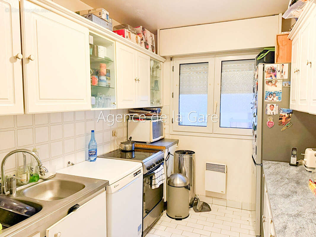 Appartement à HOUILLES