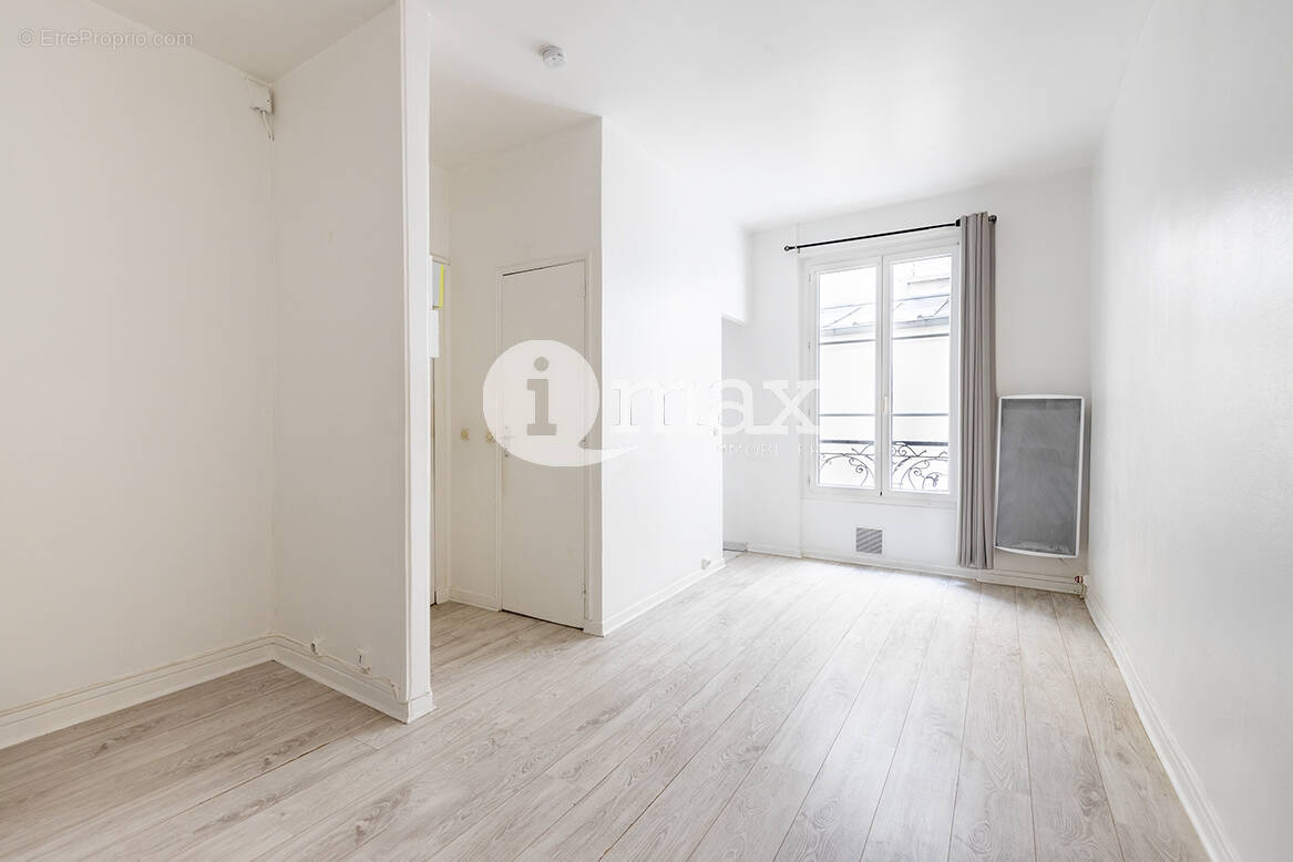 Appartement à LEVALLOIS-PERRET