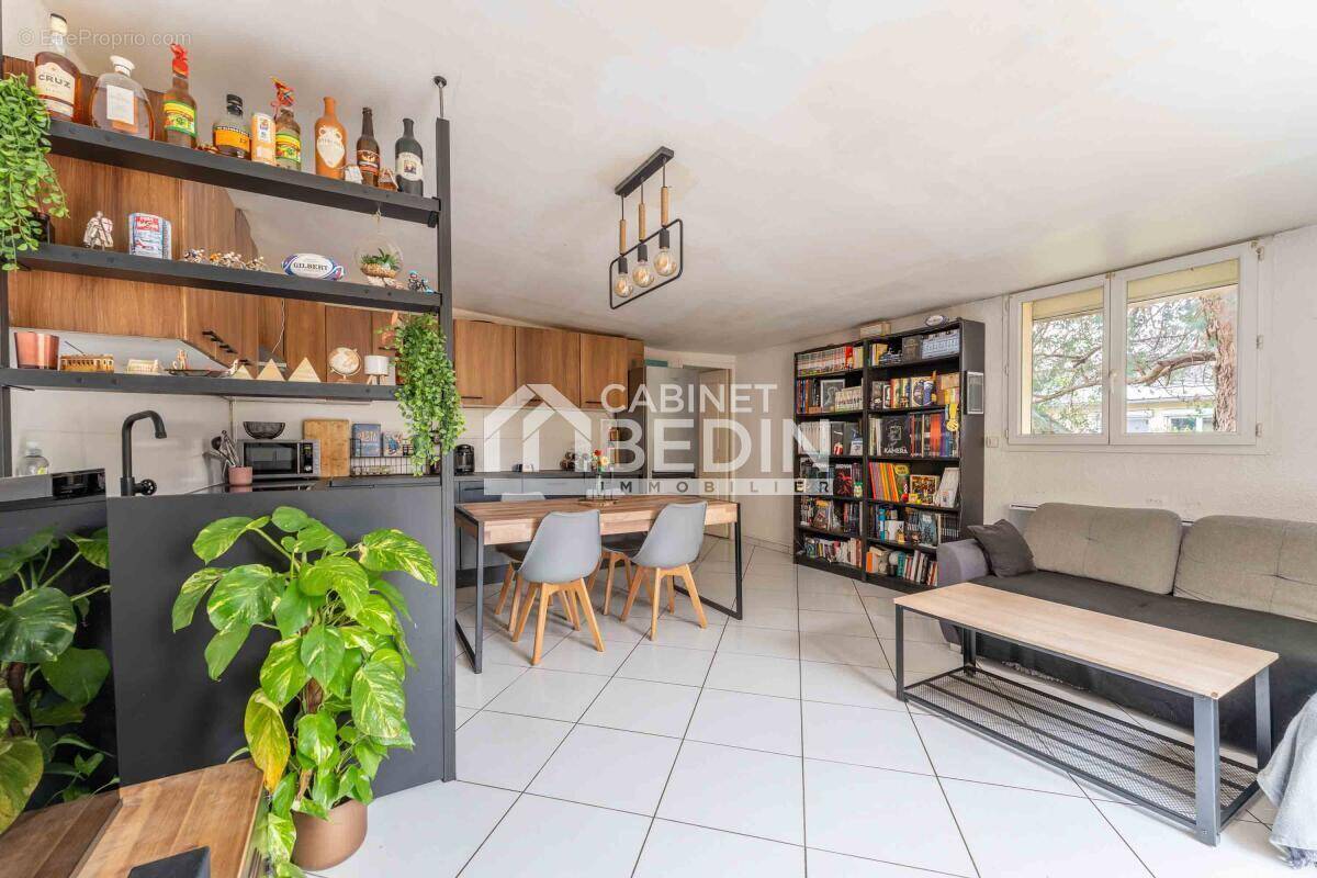 Appartement à BEGLES