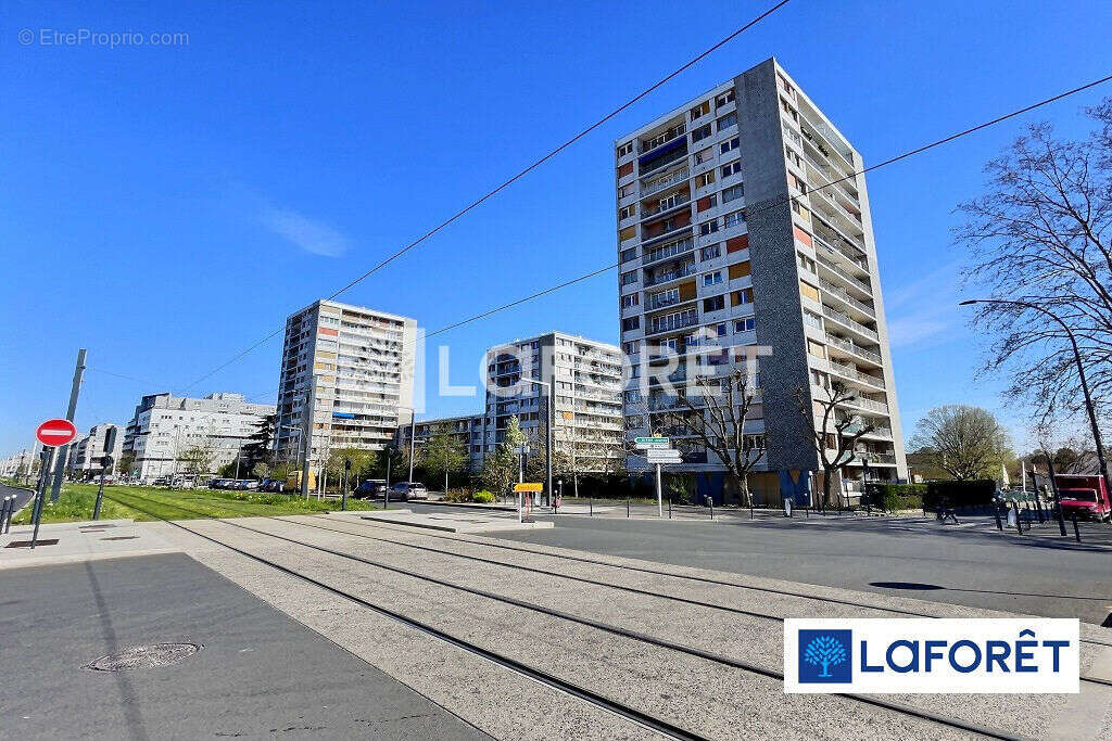 Appartement à VITRY-SUR-SEINE