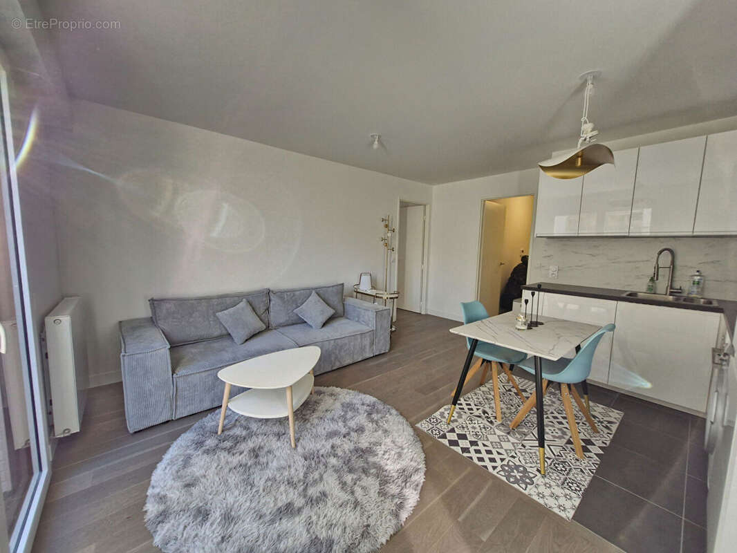 Appartement à ISSY-LES-MOULINEAUX