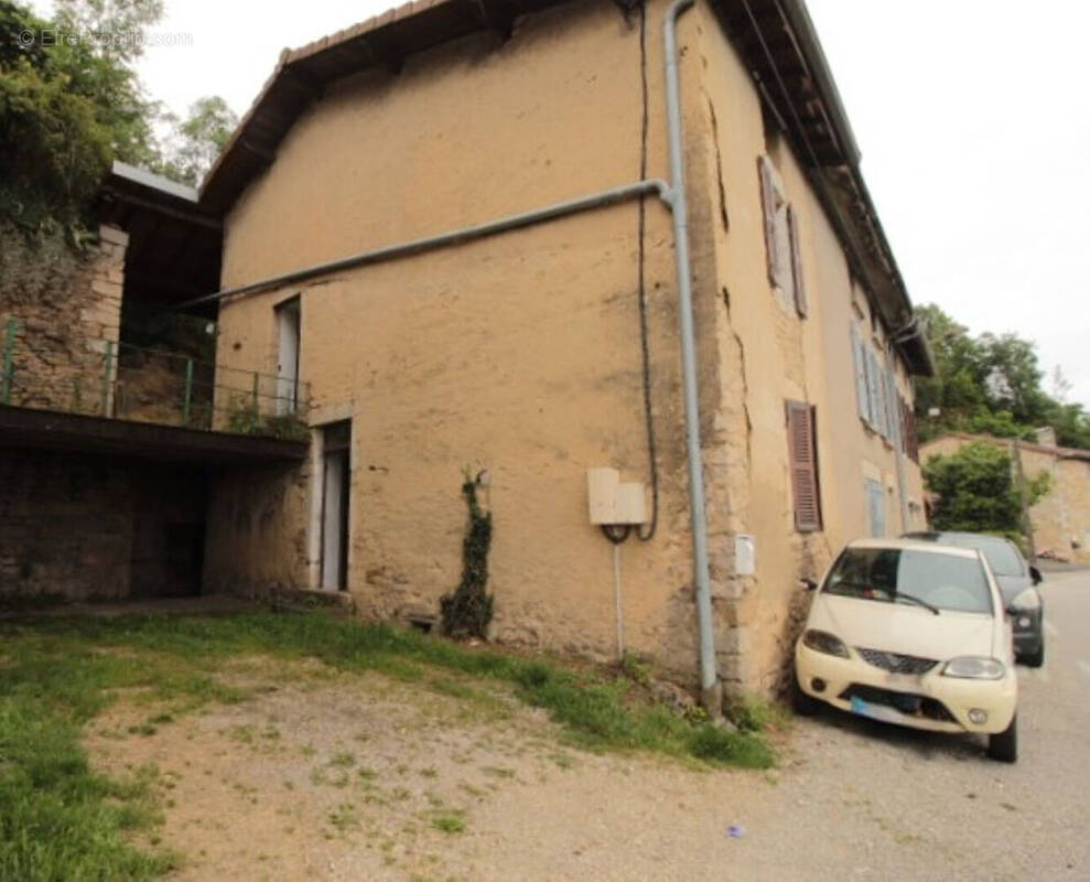 Maison à COLIGNY