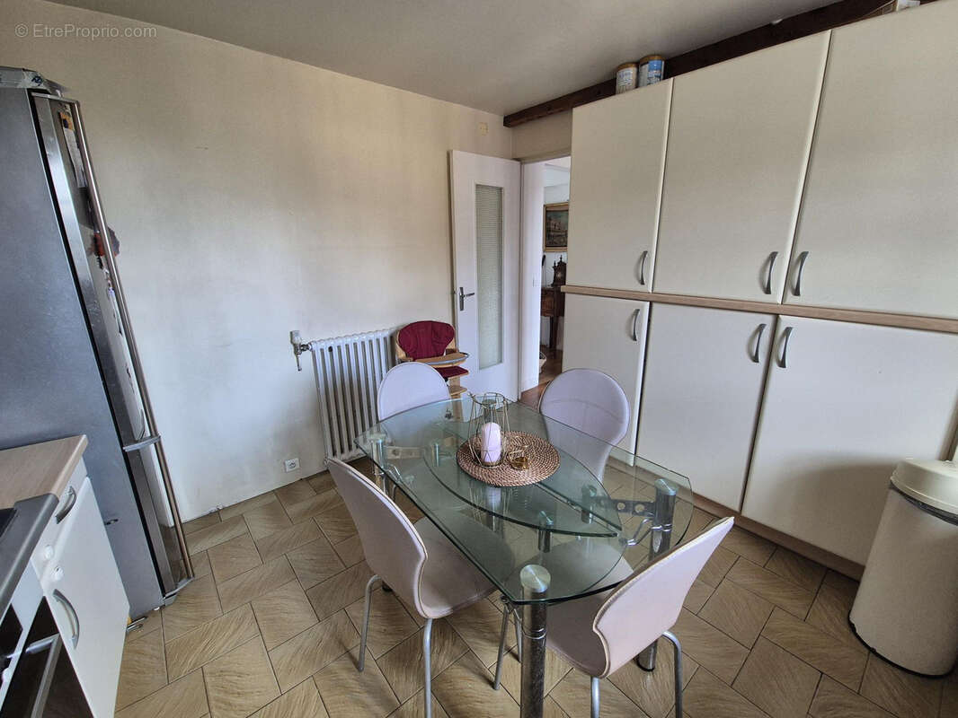 Appartement à CHATEAUFORT