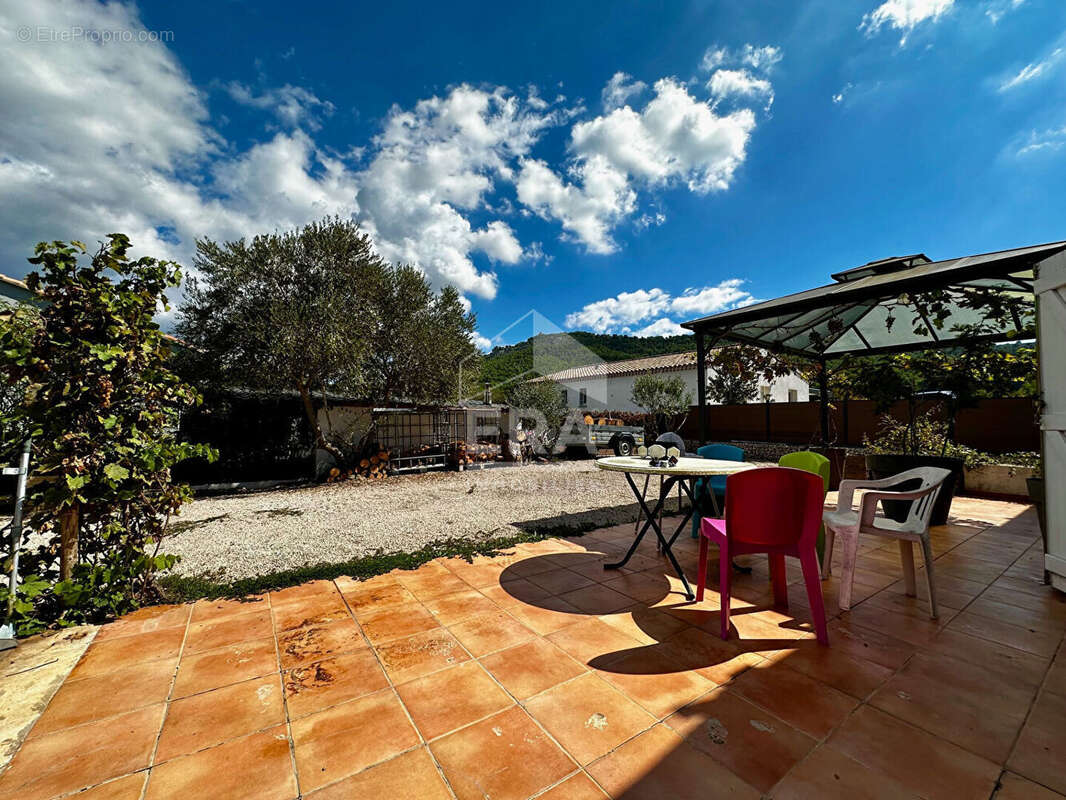 Maison à ROQUEFORT-LA-BEDOULE