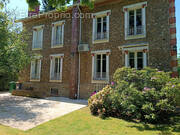 Maison à SAINT-FARGEAU-PONTHIERRY