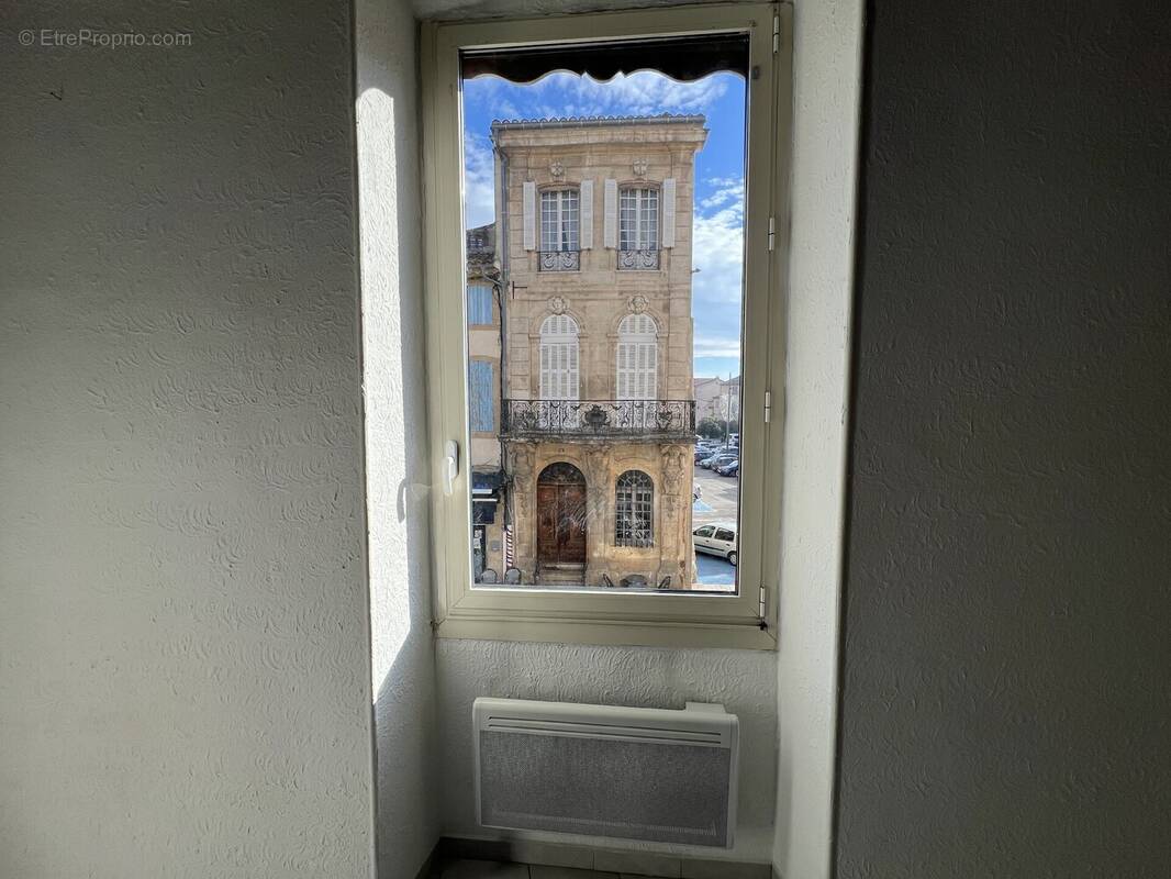 Appartement à EYGUIERES