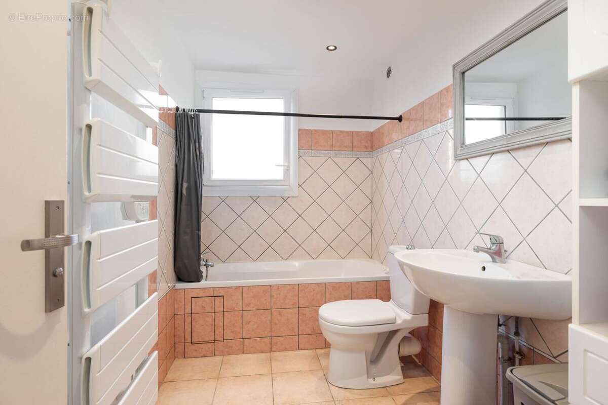 Appartement à FREJUS