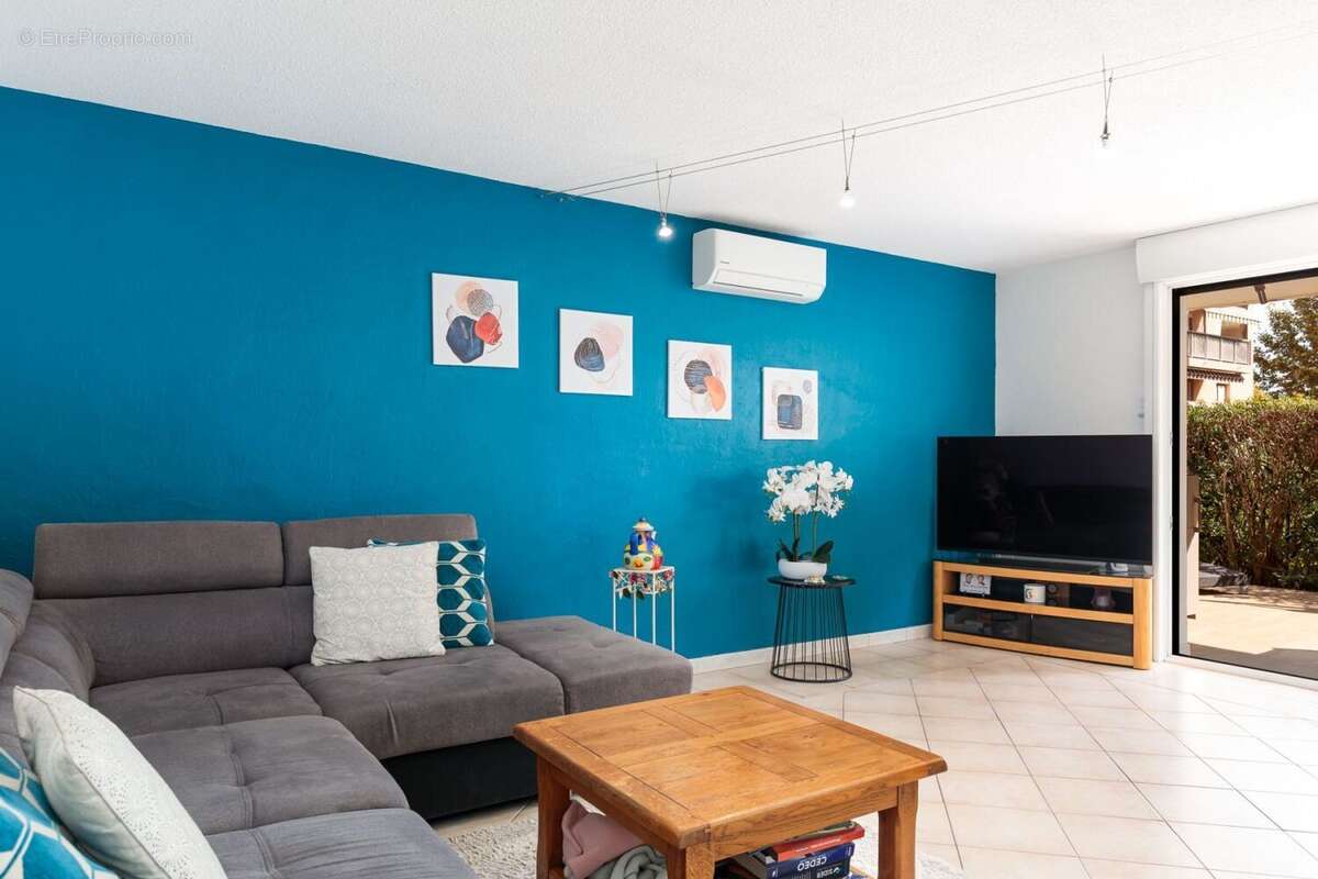 Appartement à FREJUS