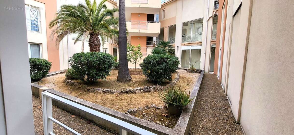 Appartement à FREJUS