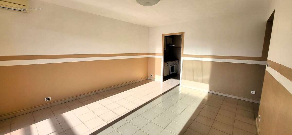 Appartement à FREJUS