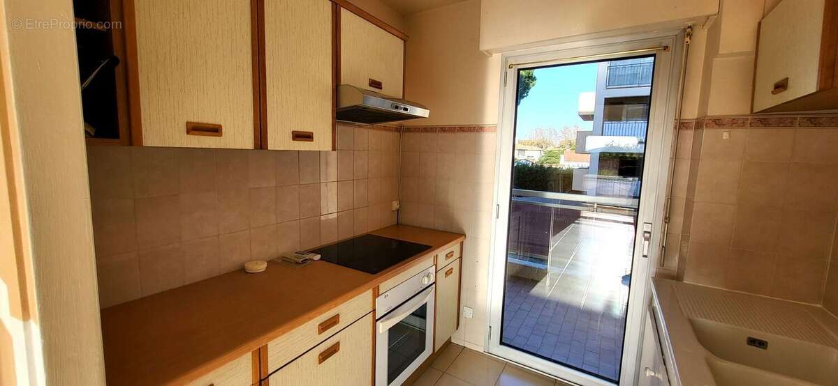 Appartement à FREJUS