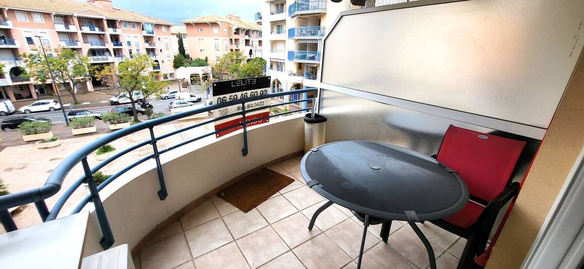 Appartement à FREJUS