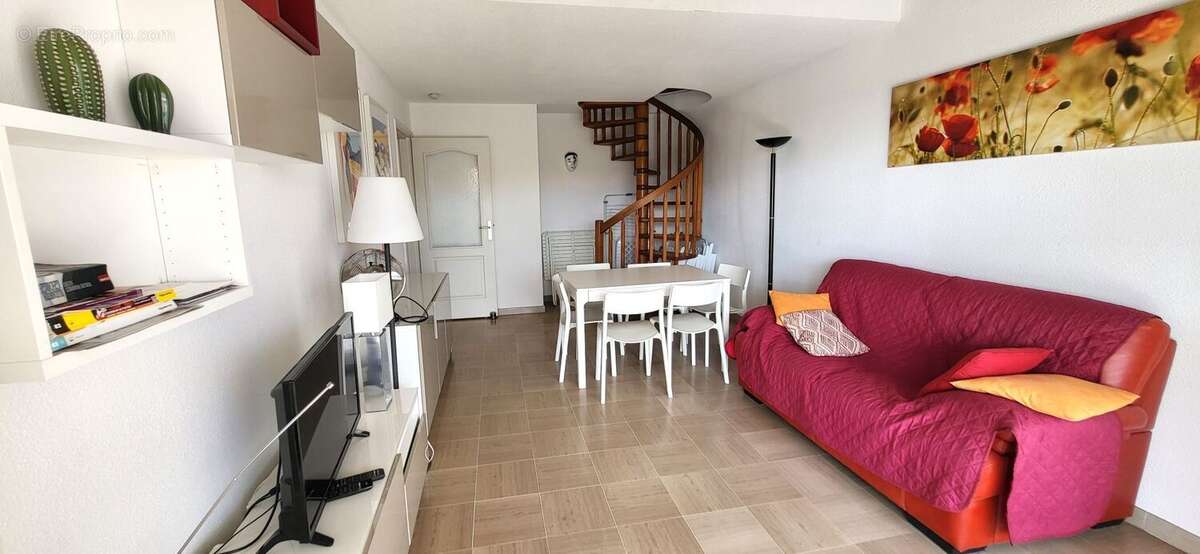 Appartement à FREJUS