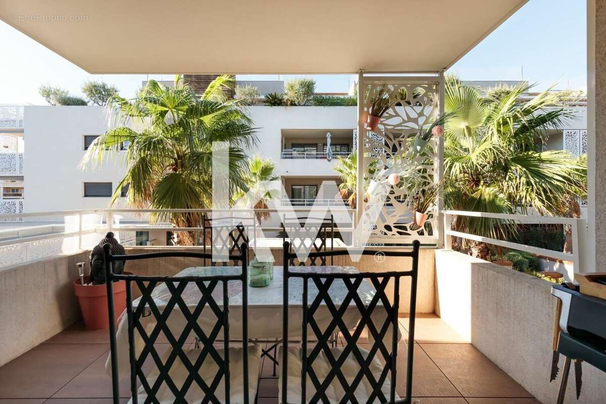 Appartement à FREJUS