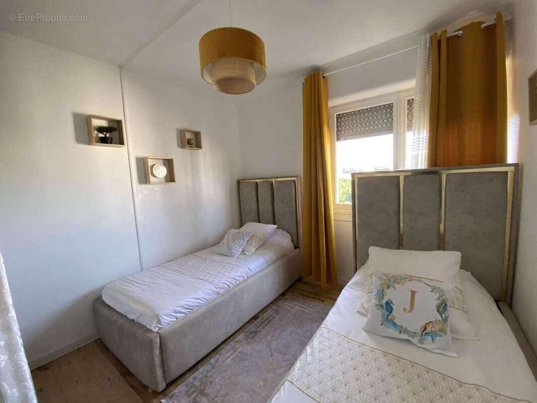 Appartement à FREJUS