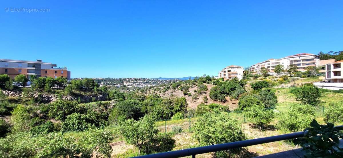 Appartement à SAINT-RAPHAEL