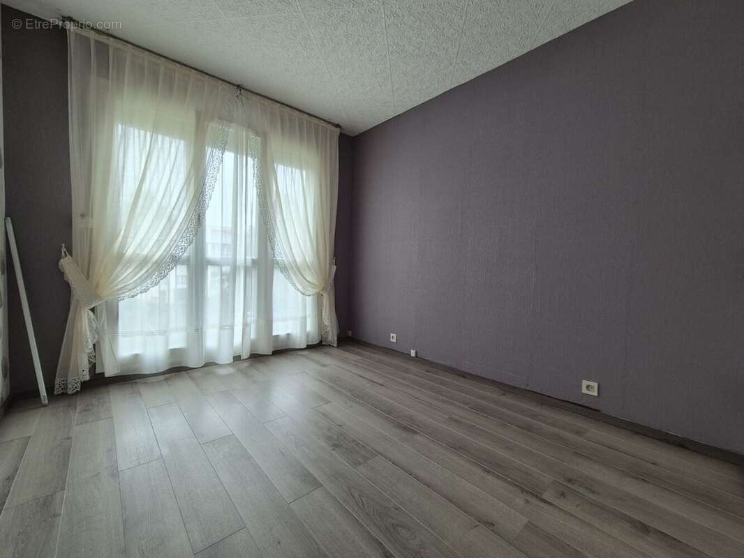 Appartement à YERRES