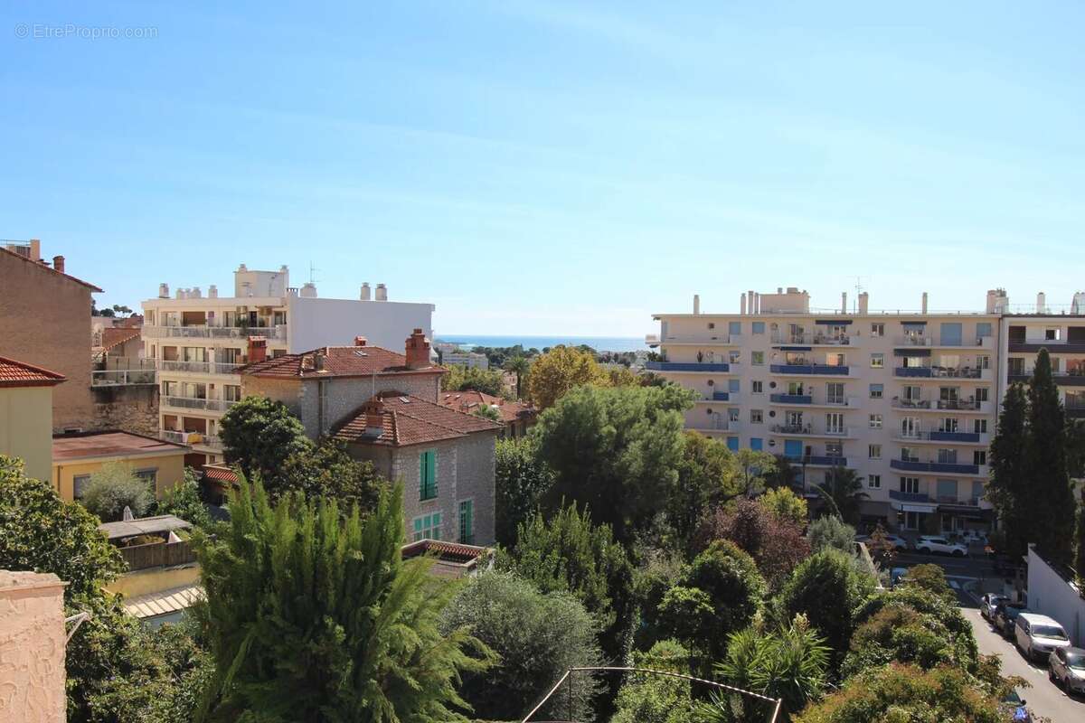 Maison à LE CANNET