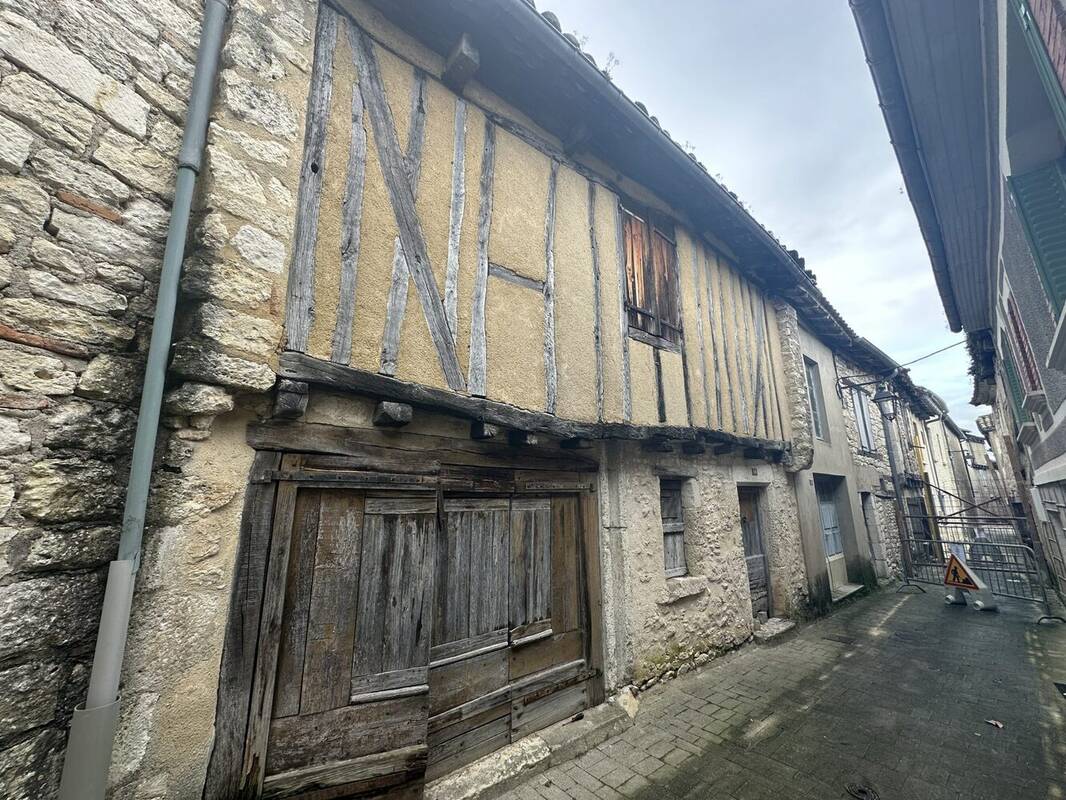 Maison à MONTPEZAT-DE-QUERCY