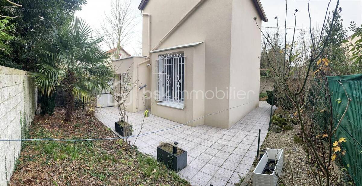 Maison à AULNAY-SOUS-BOIS