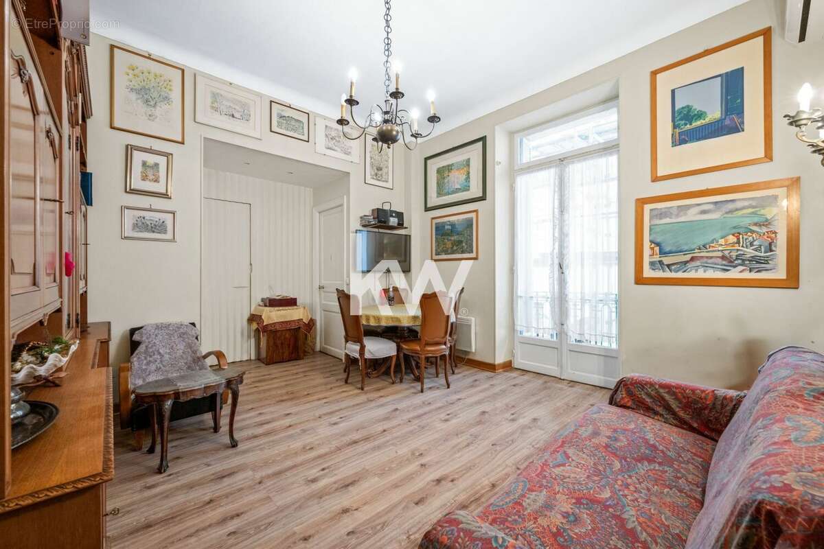 Appartement à MENTON