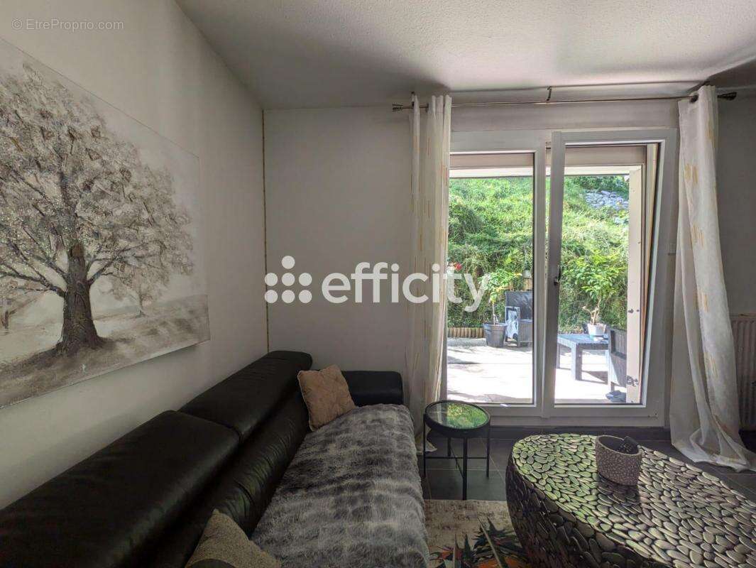 Appartement à AIX-LES-BAINS