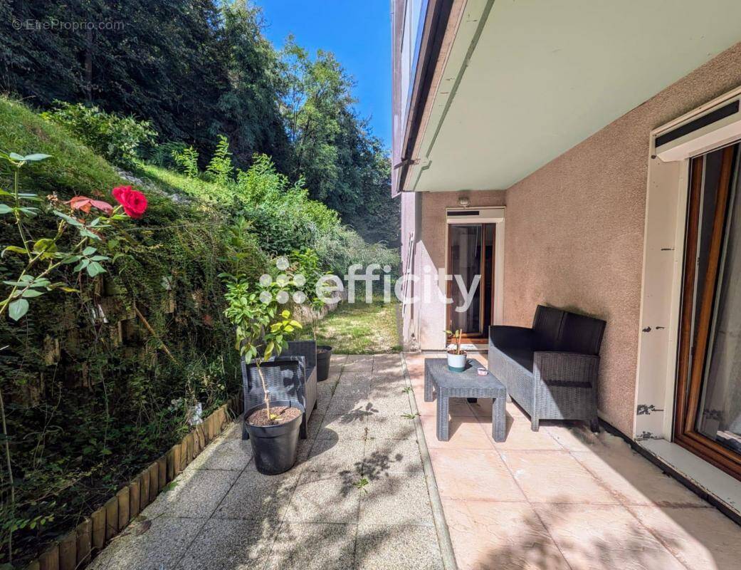 Appartement à AIX-LES-BAINS