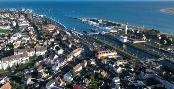 Appartement à OUISTREHAM