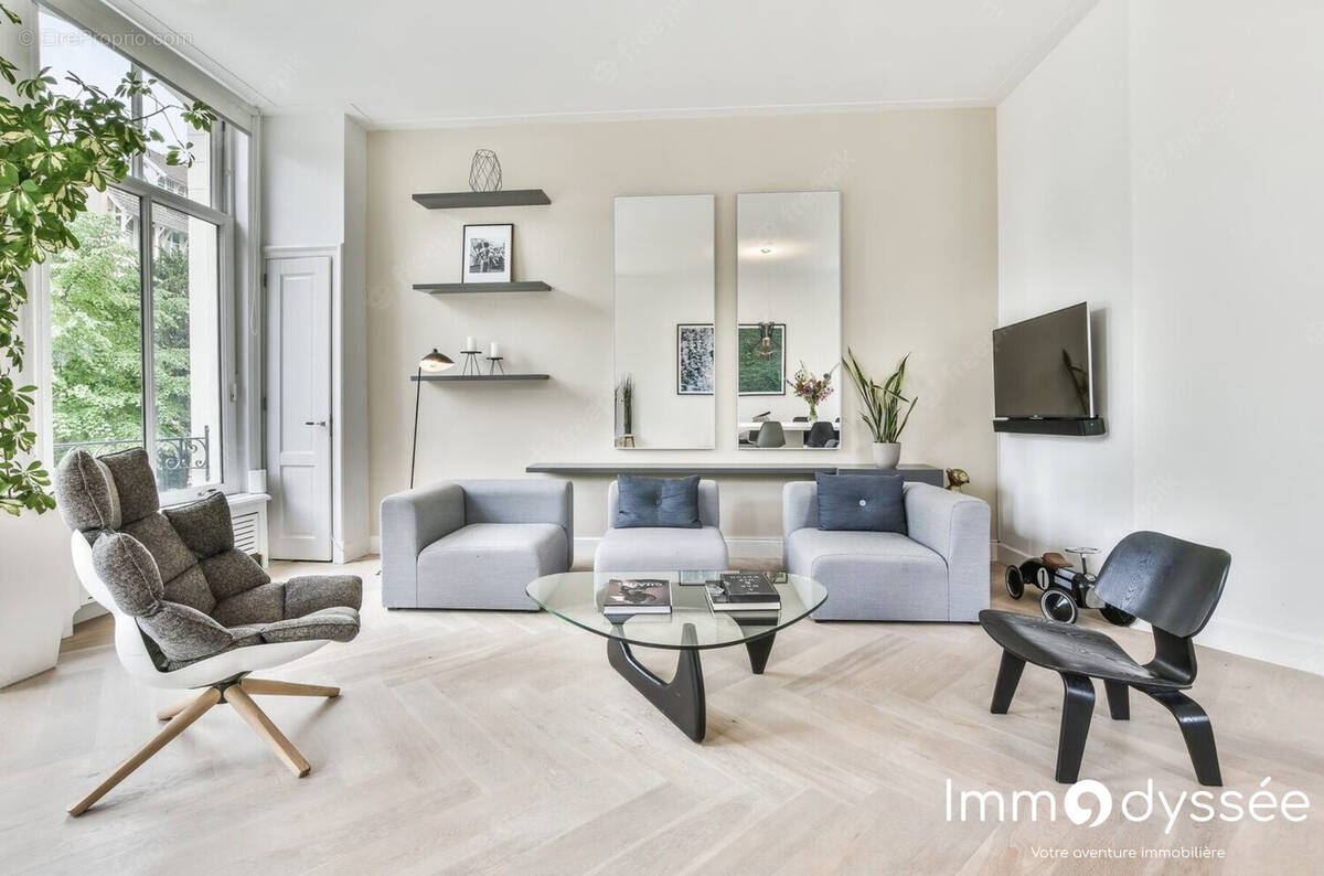 Appartement à NEUILLY-PLAISANCE